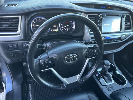 2018 Toyota HIGHLANDER XLE in Devils Lake, ND - Devils Lake Cars