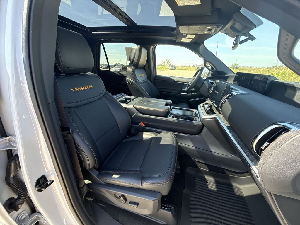 2026 Ford Expedition Tremor
