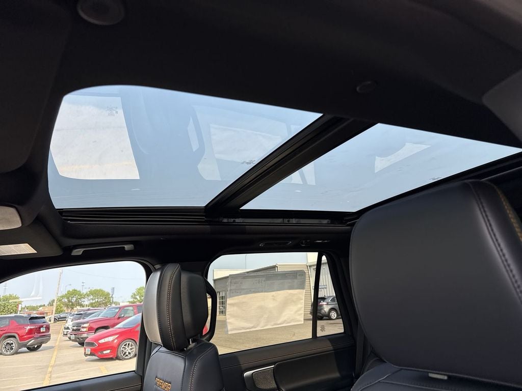 2027 Ford Expedition Tremor
