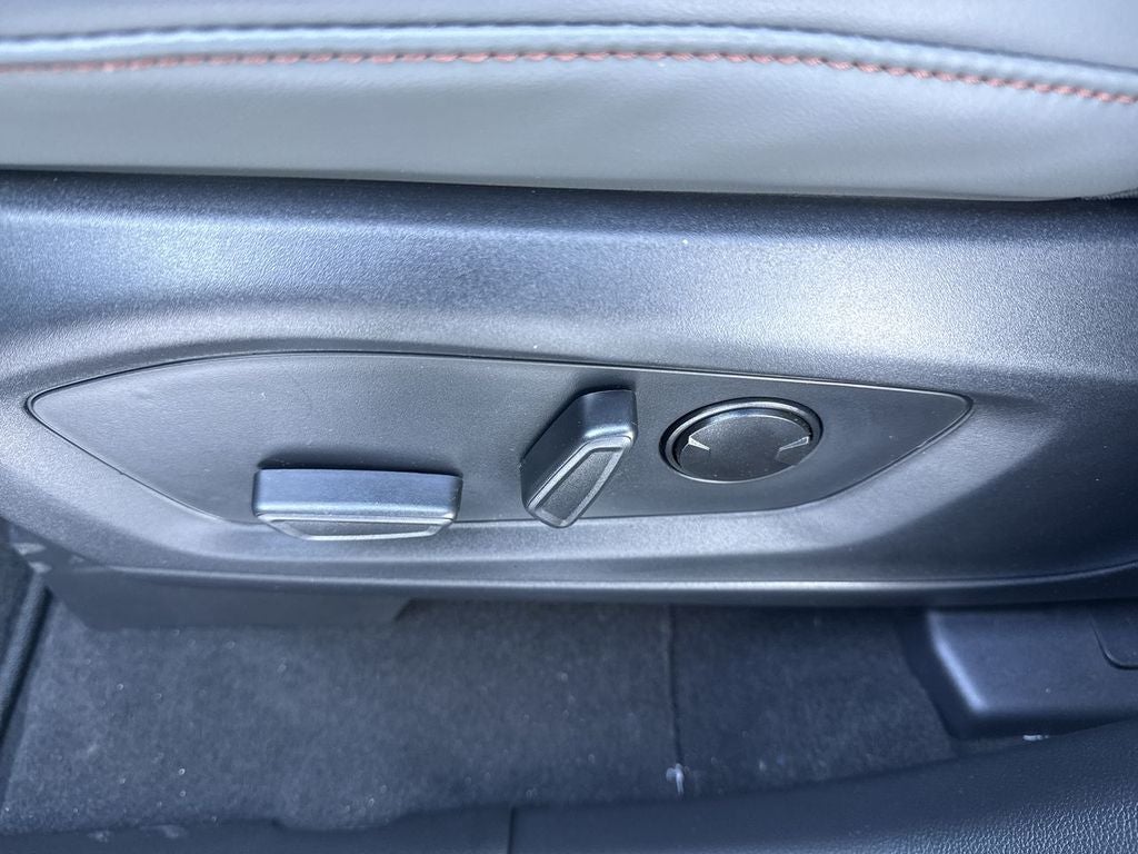 2026 Ford Explorer Active (100A)