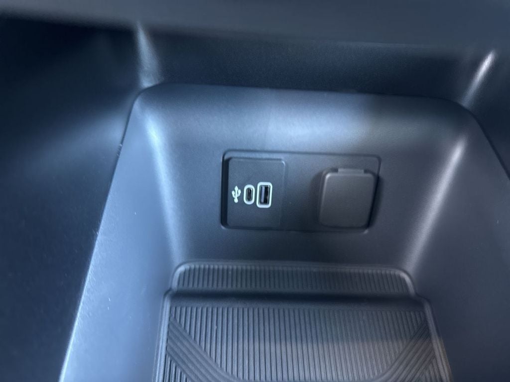 2026 Ford Explorer Active (100A)