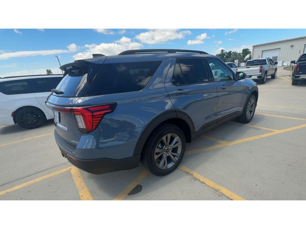 2026 Ford Explorer Active w/200A Pkg