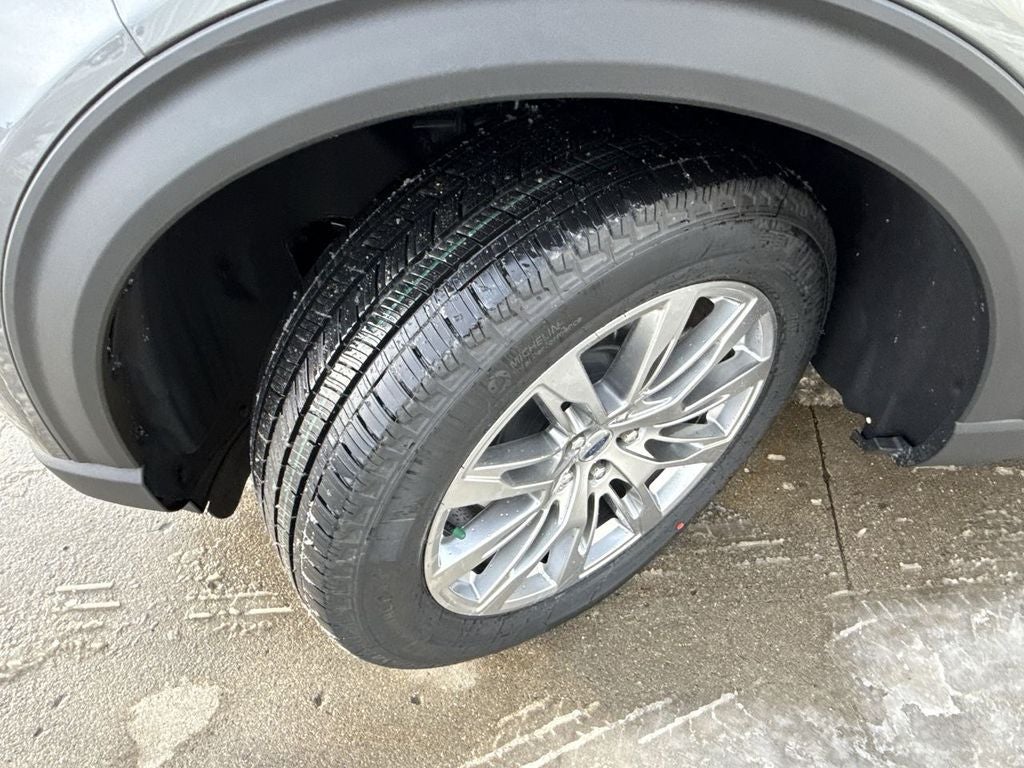 2026 Ford Explorer Active (100A)