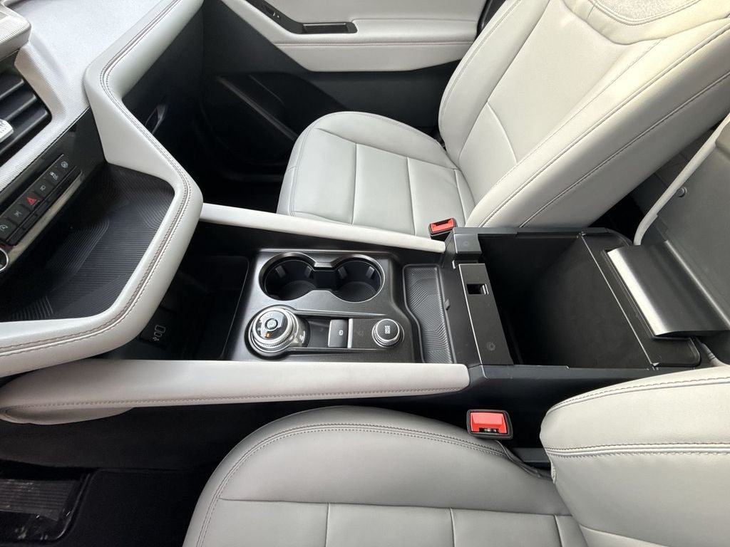 2026 Ford Explorer Active (100A)