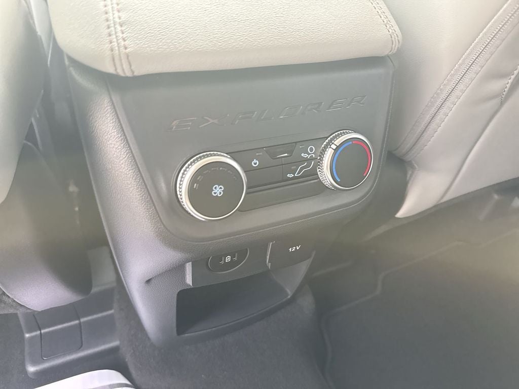 2026 Ford Explorer Active (100A)