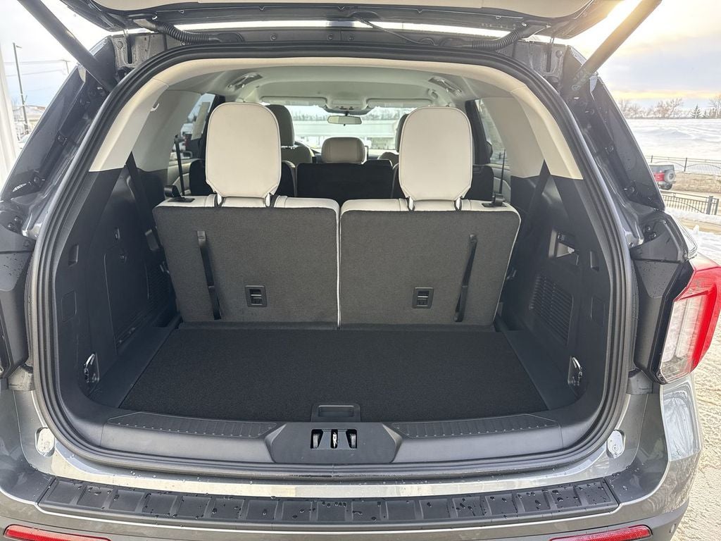 2026 Ford Explorer Active (100A)