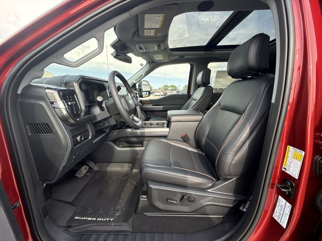 2026 Ford F-350 Lariat / Tremor