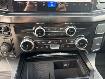 2026 Ford F-350 Lariat / Tremor