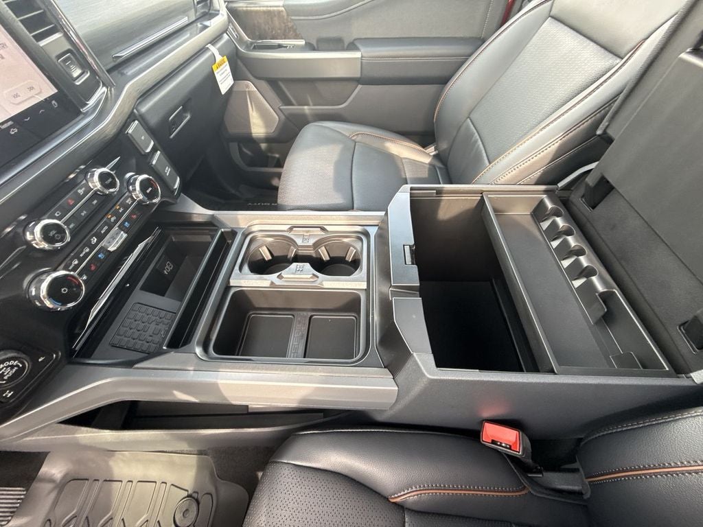 2026 Ford F-350 Lariat / Tremor