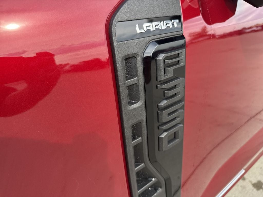 2026 Ford F-350 Lariat / Tremor