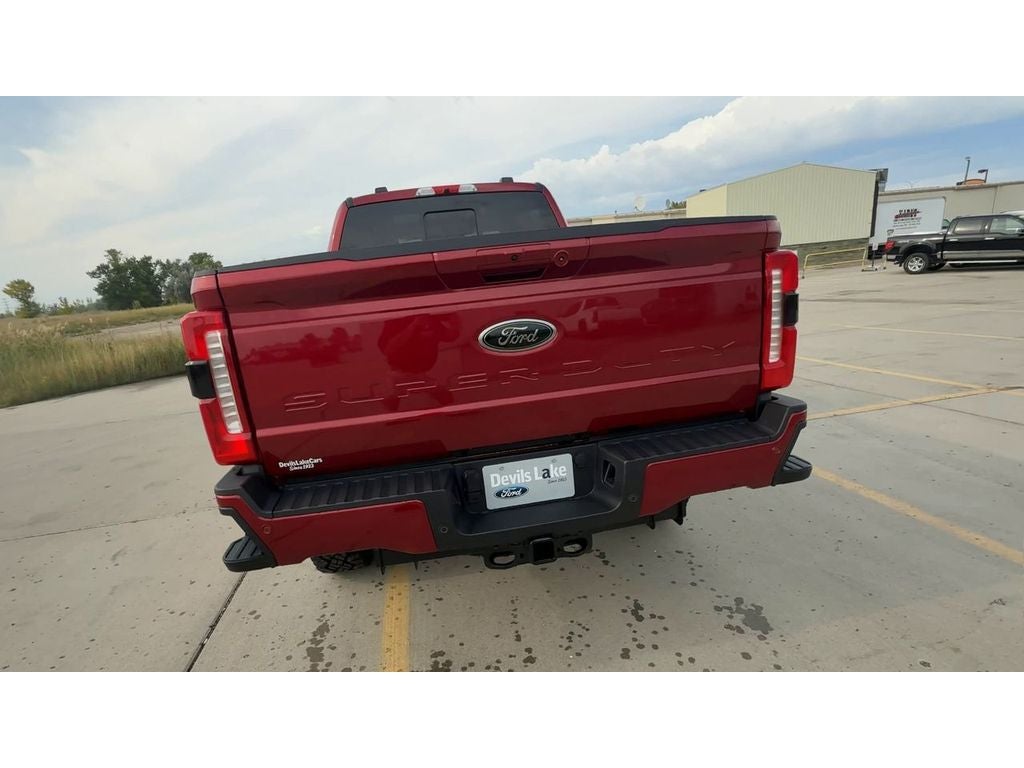 2026 Ford F-350 Lariat / Tremor