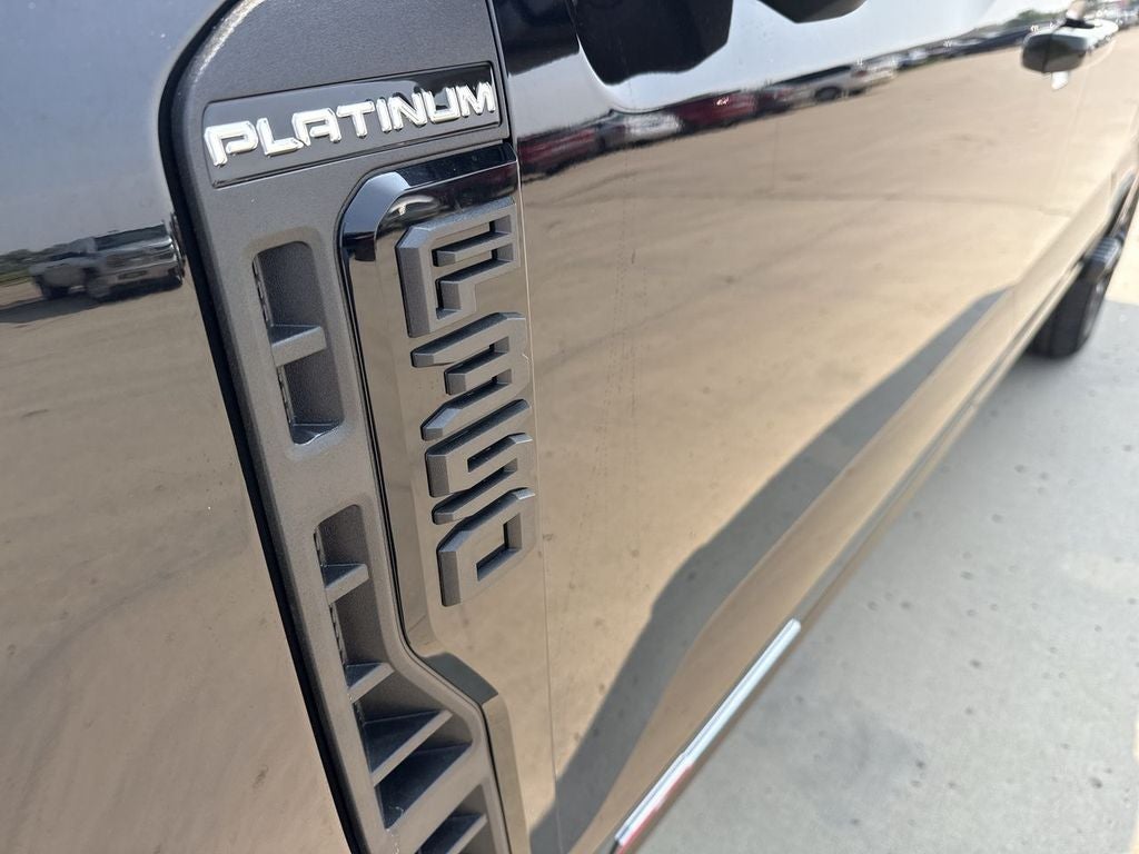 2025 Ford F-350 Platinum