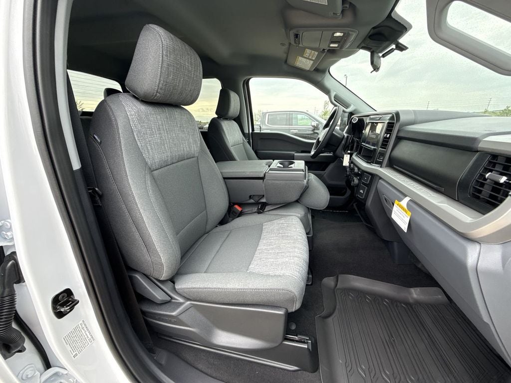2026 Ford F-350 XLT