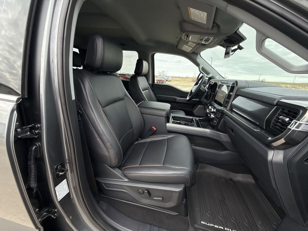 2026 Ford F-350 Lariat
