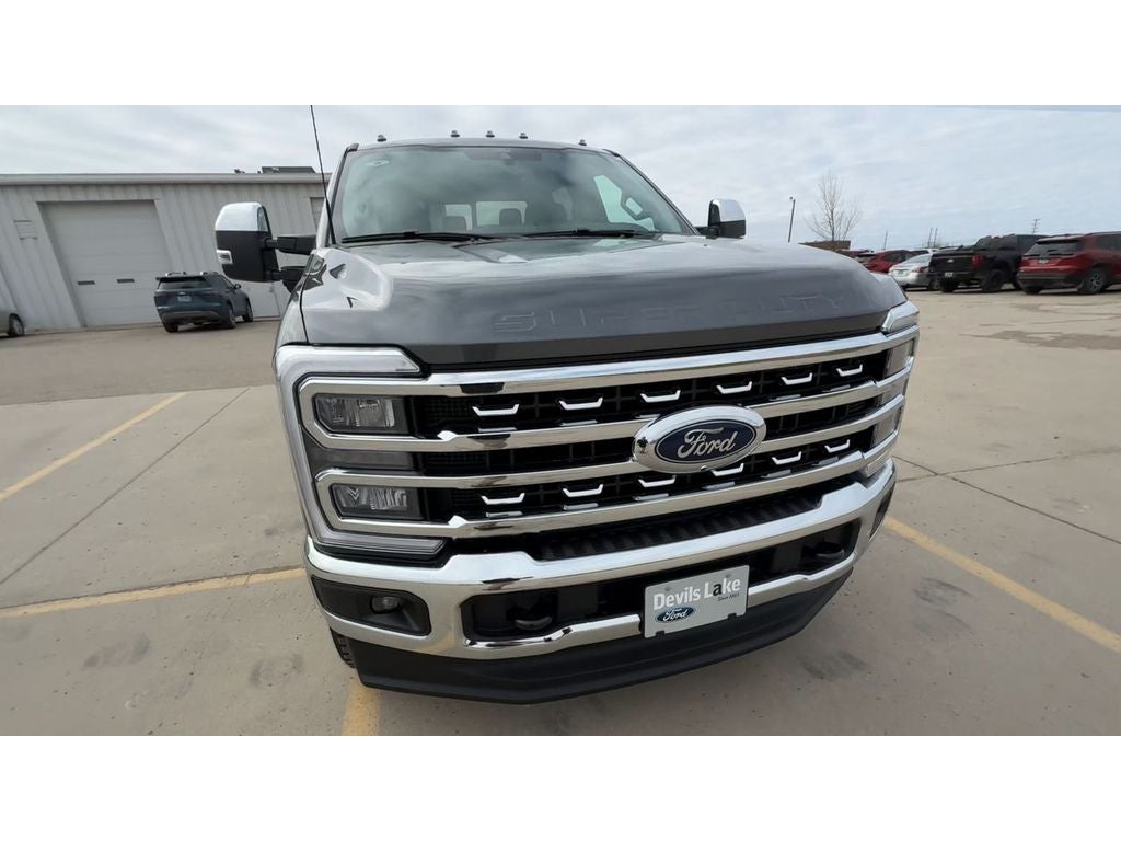 2026 Ford F-350 Lariat