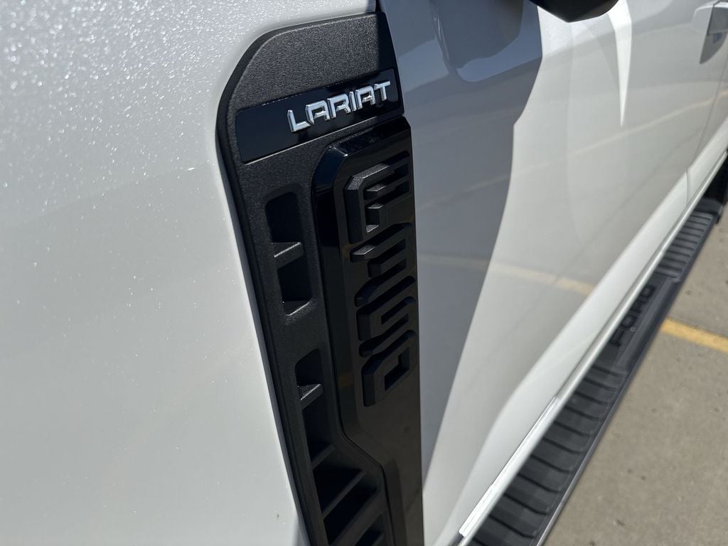 2026 Ford F-350 Lariat