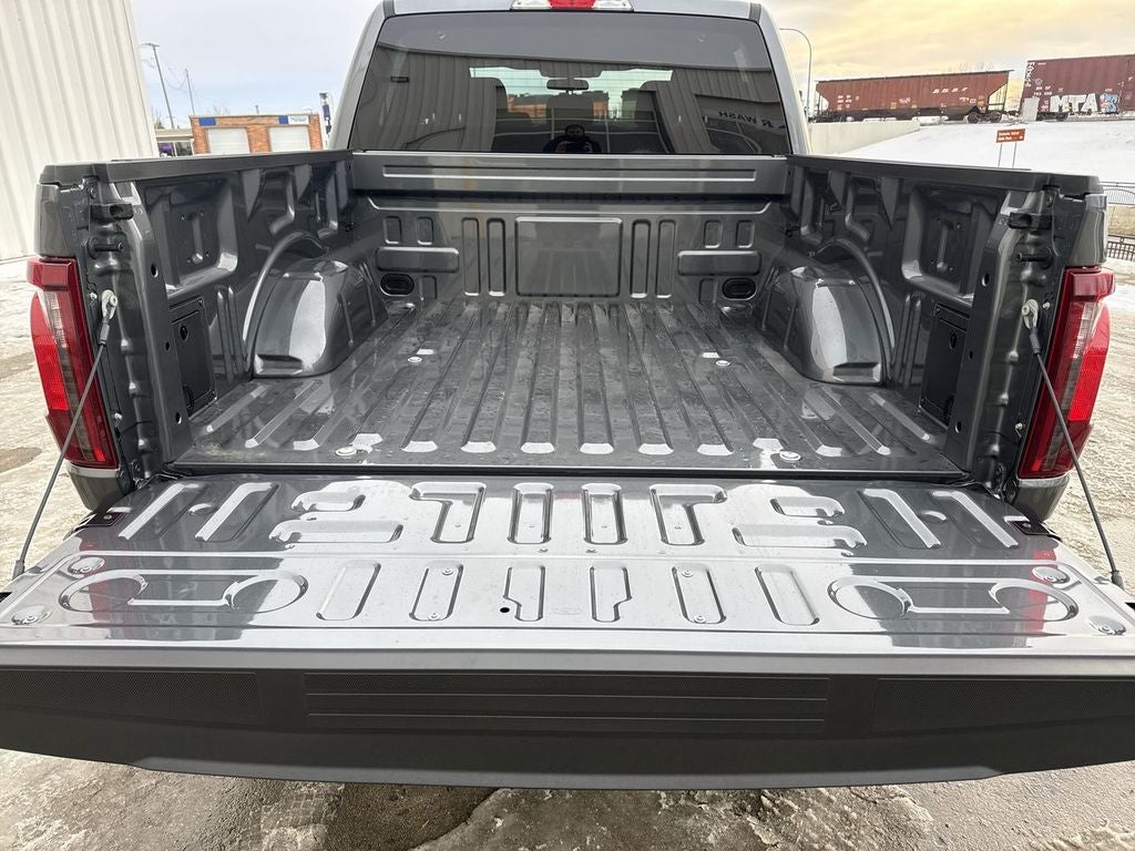 2025 Ford F-150 STX Lobo