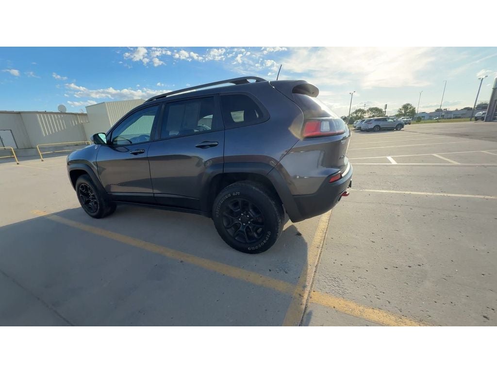 2020 Jeep Cherokee Trailhawk