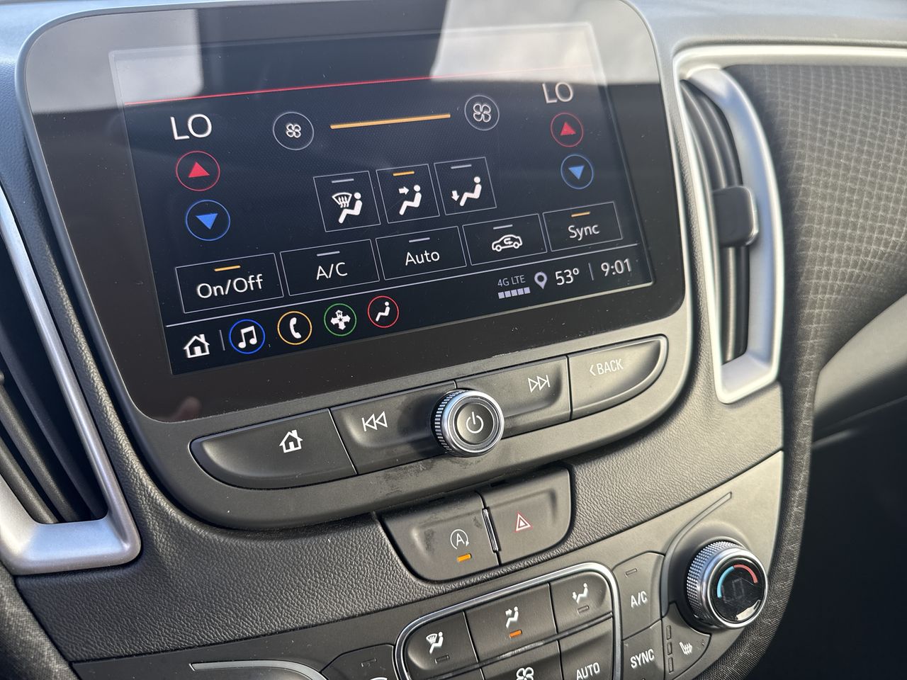 2025 Chevrolet Malibu LT