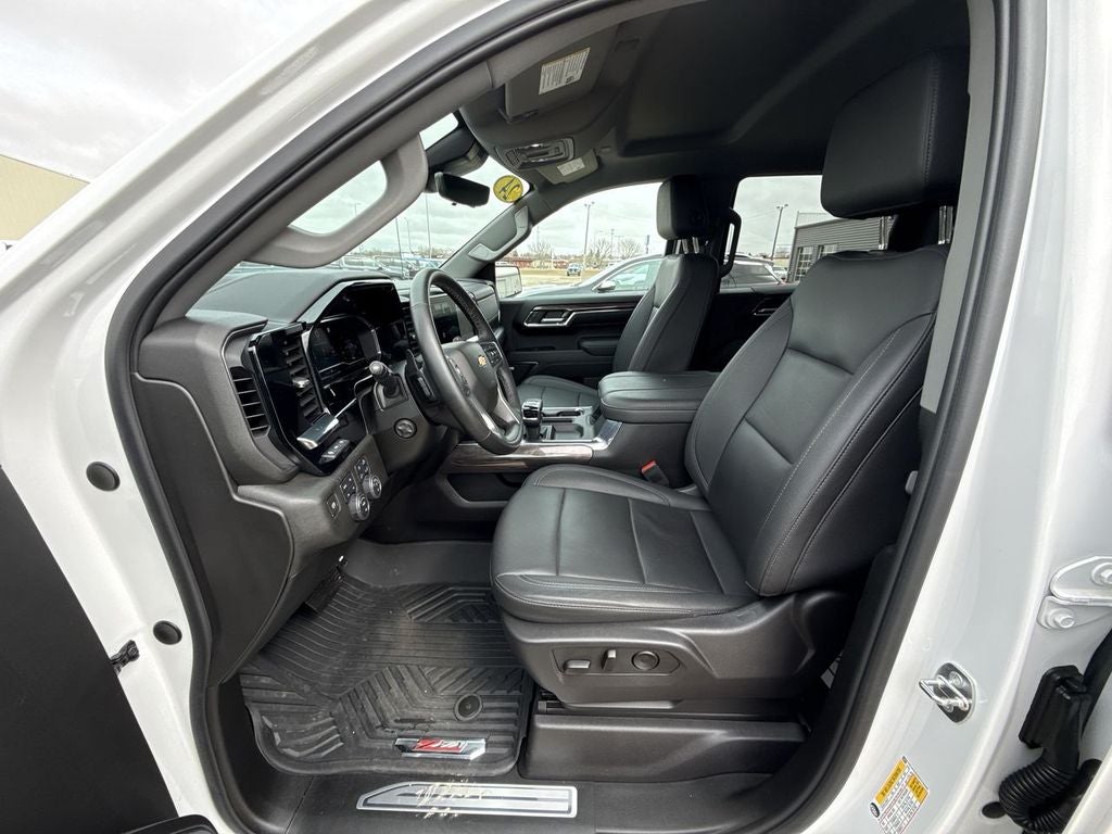 2024 Chevrolet Silverado LTZ