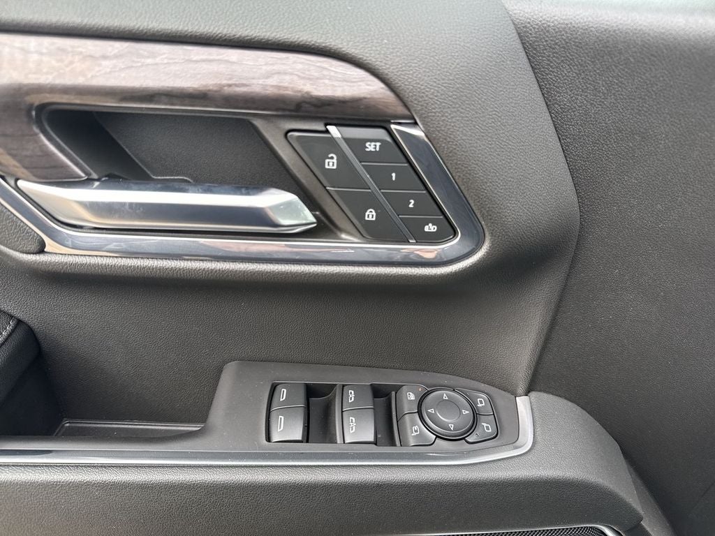 2024 Chevrolet Silverado LTZ