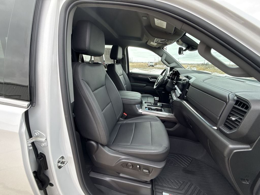 2024 Chevrolet Silverado LTZ