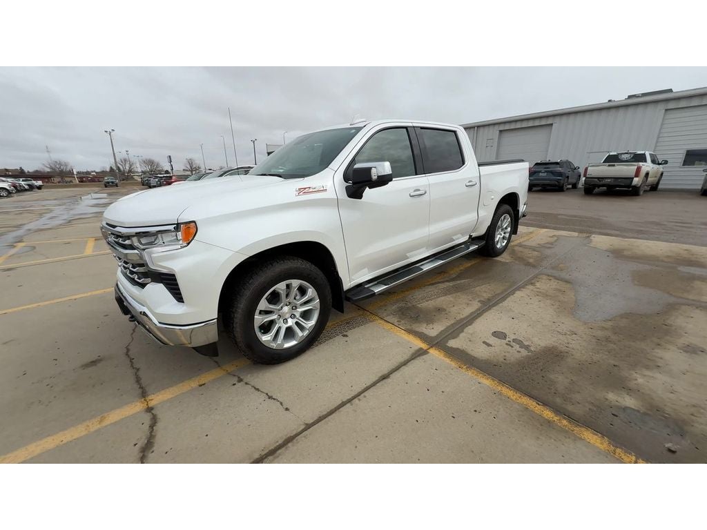 2024 Chevrolet Silverado LTZ