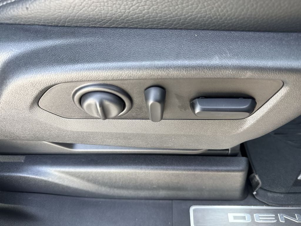 2020 GMC Sierra Denali