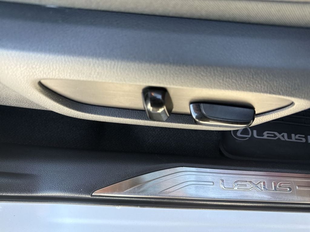 2025 Lexus NX 350 Base