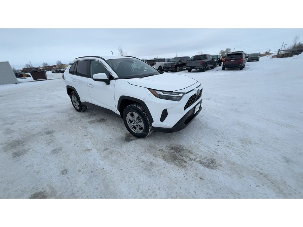 2023 Toyota RAV4 XLE