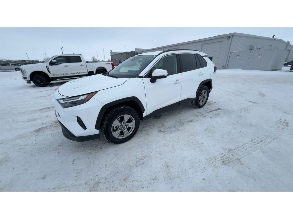 2023 Toyota RAV4 XLE