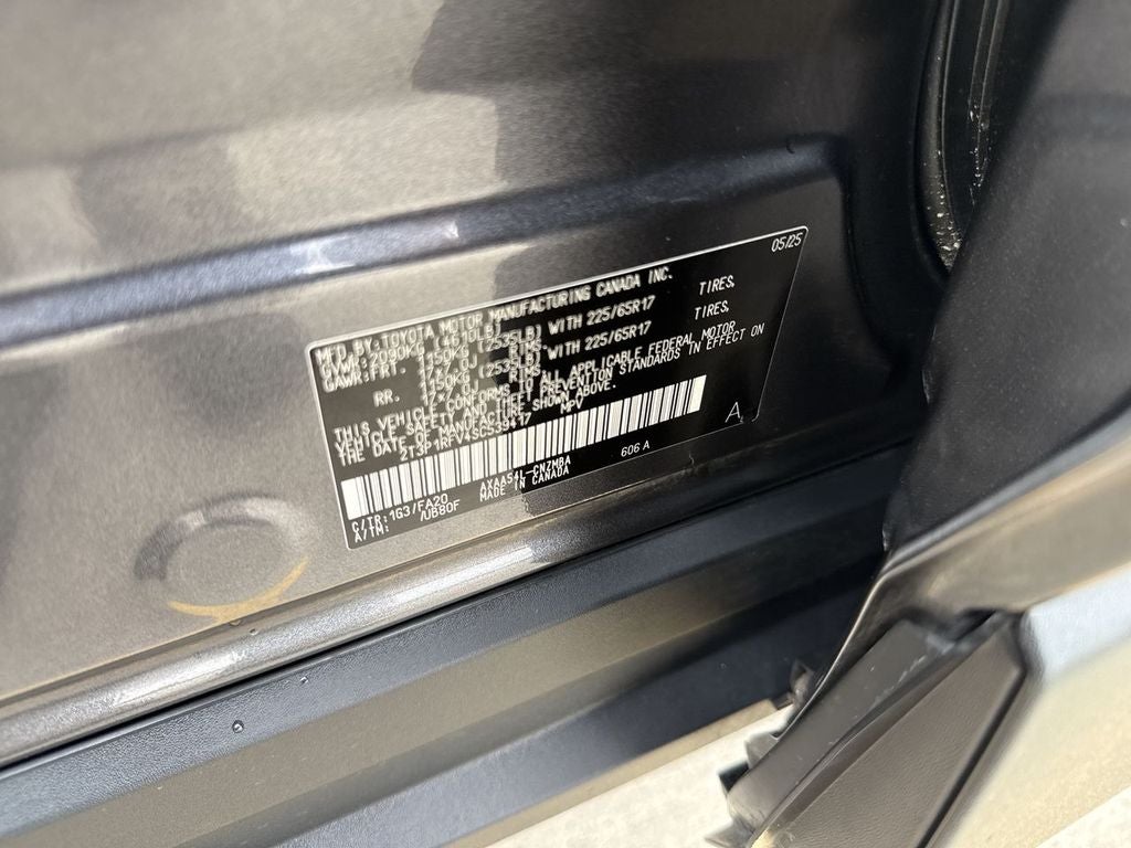 2025 Toyota RAV4 XLE