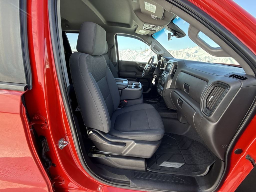 2021 Chevrolet Silverado Custom