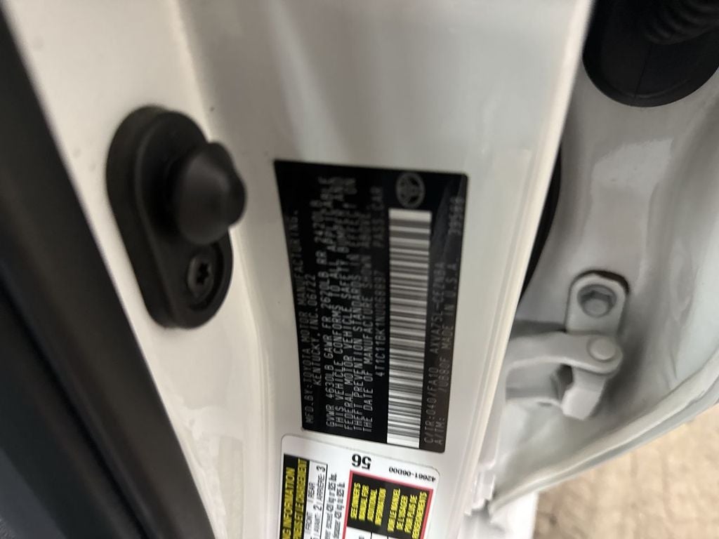 2022 Toyota Camry LE