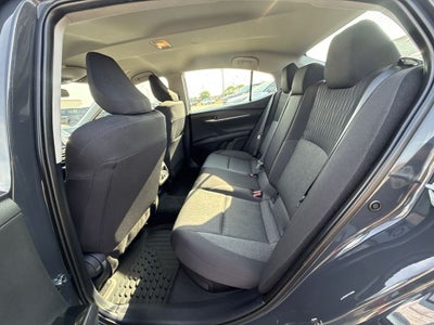 2025 Toyota Camry Hybrid LE