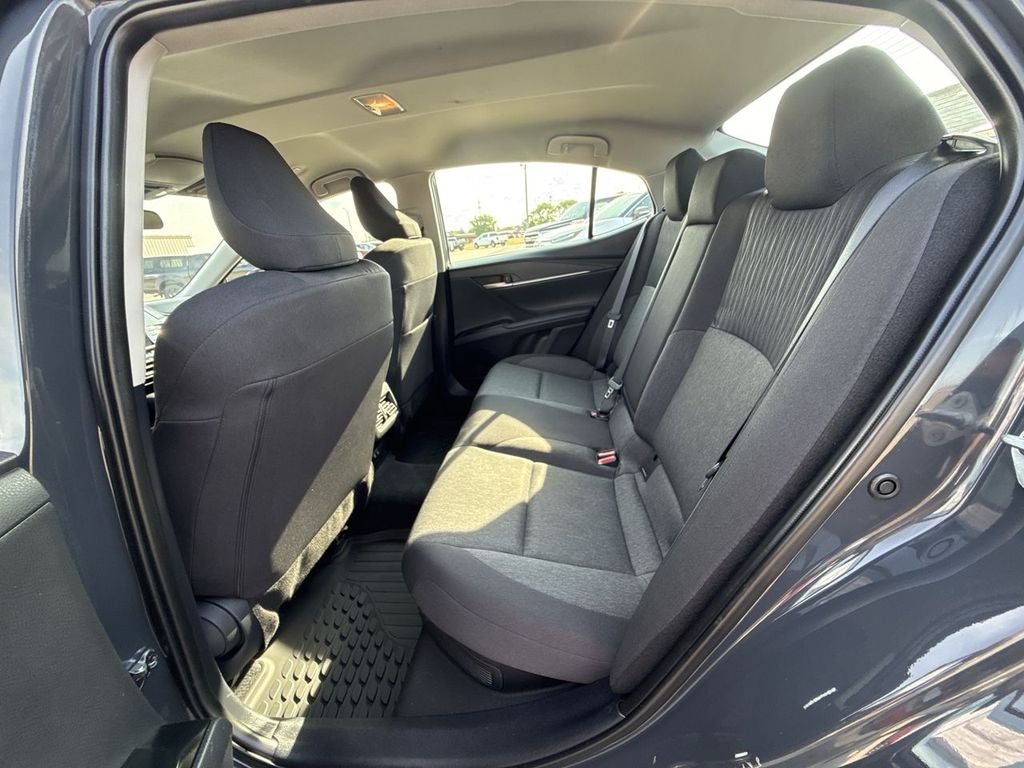 2025 Toyota Camry Hybrid LE