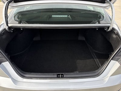 2025 Toyota Camry Hybrid LE