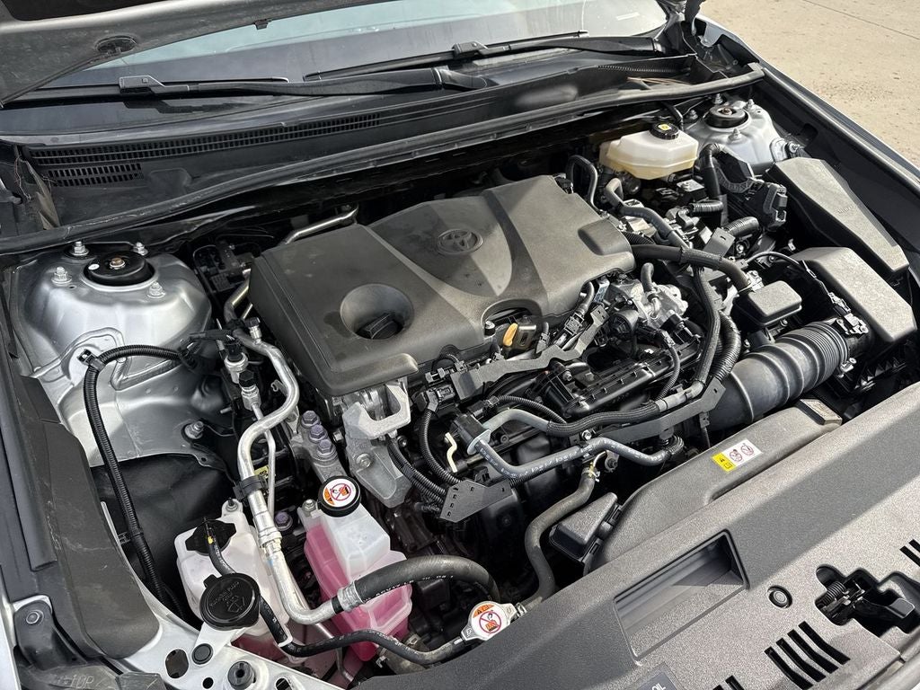 2025 Toyota Camry Hybrid LE