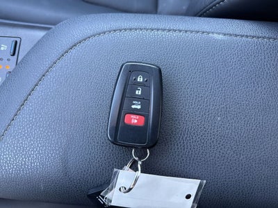 2023 Toyota Camry Hybrid Hybrid XLE