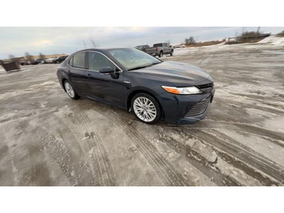 2020 Toyota Camry Hybrid Hybrid XLE