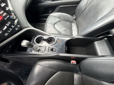 2020 Toyota Camry Hybrid Hybrid XLE