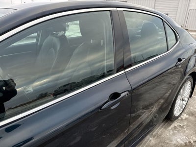 2020 Toyota Camry Hybrid Hybrid XLE