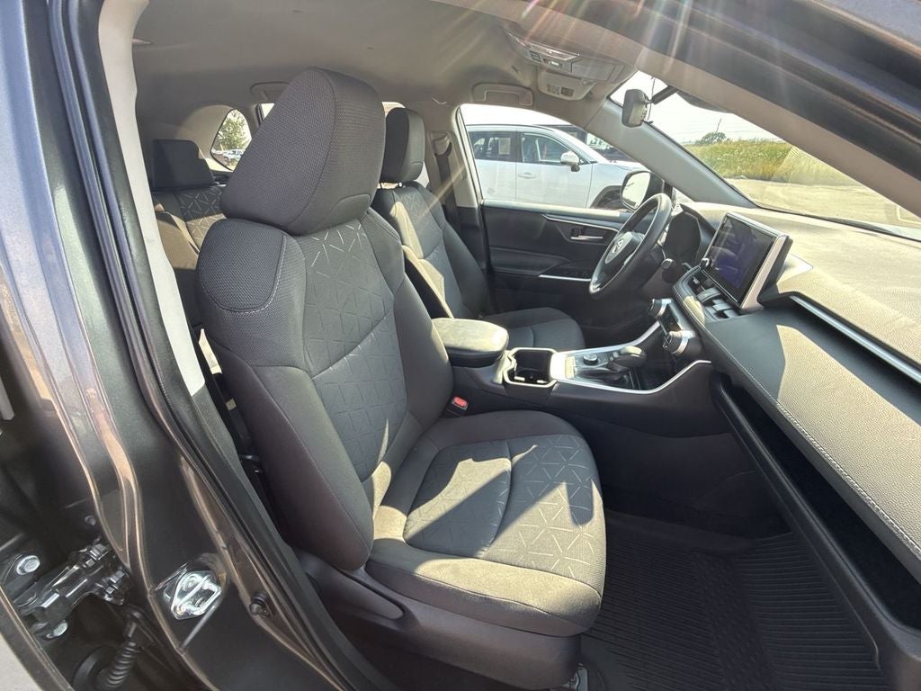 2025 Toyota RAV4 Hybrid Hybrid XLE
