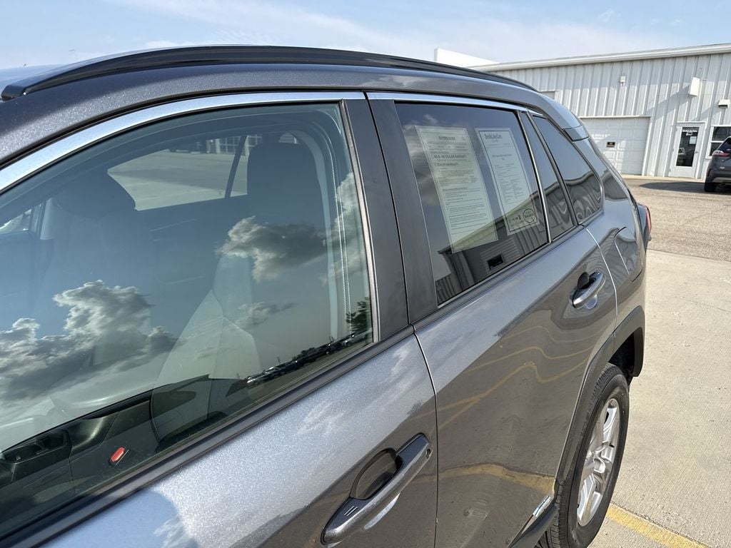 2025 Toyota RAV4 Hybrid Hybrid XLE
