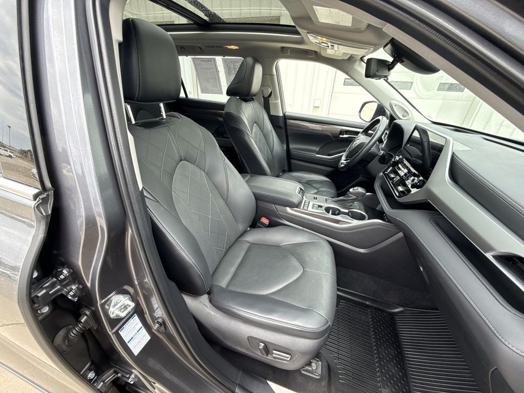 2021 Toyota Highlander Hybrid Hybrid Platinum