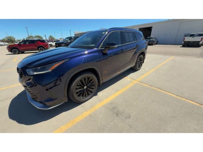 2023 Toyota Highlander XSE