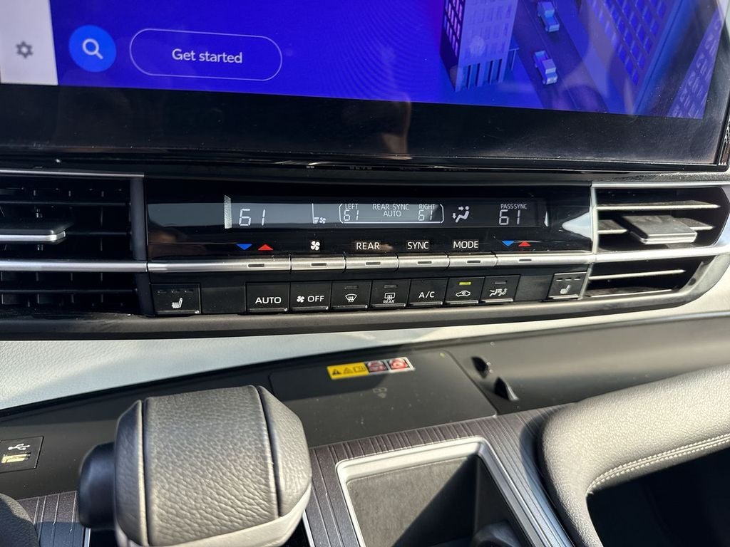 2025 Toyota Sienna XLE