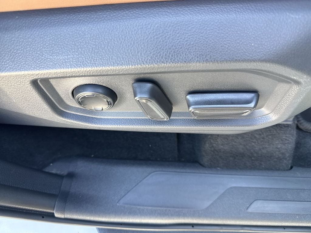 2025 Toyota Tundra Hybrid 1794 Edition