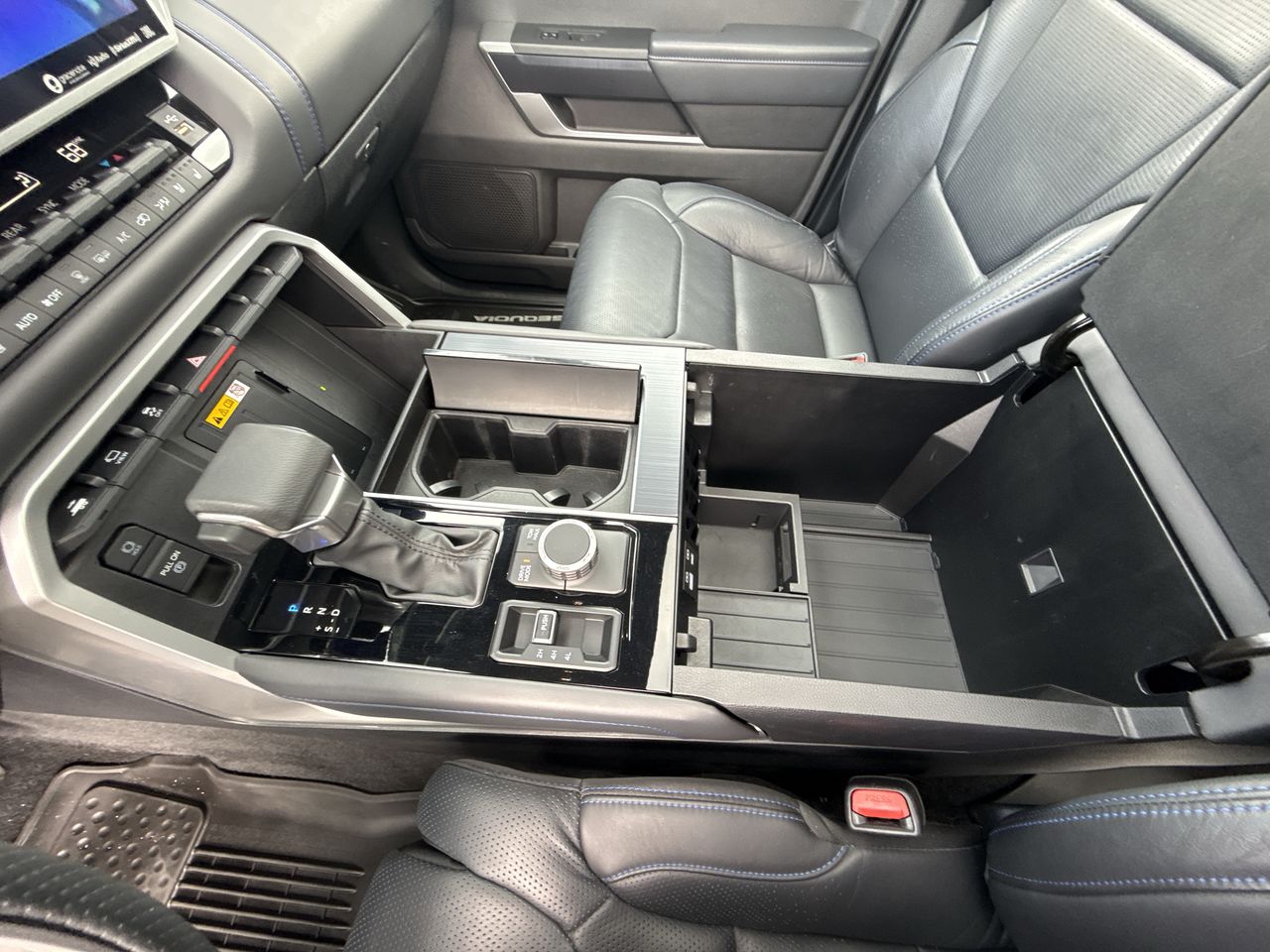 2024 Toyota Sequoia Platinum