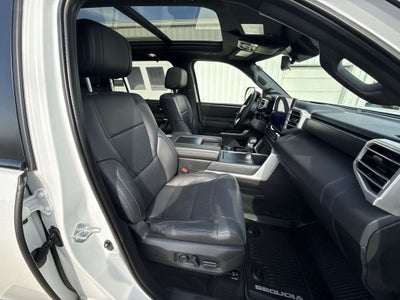 2024 Toyota Sequoia Platinum